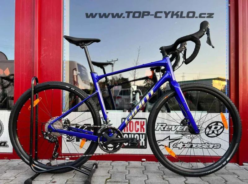 🔥🔥 SLEVA 14.000 -28% 🔥🔥 Giant Revolt 1 Aerospace Blue - L