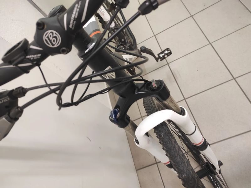 Trek velikost (XL) kola 28