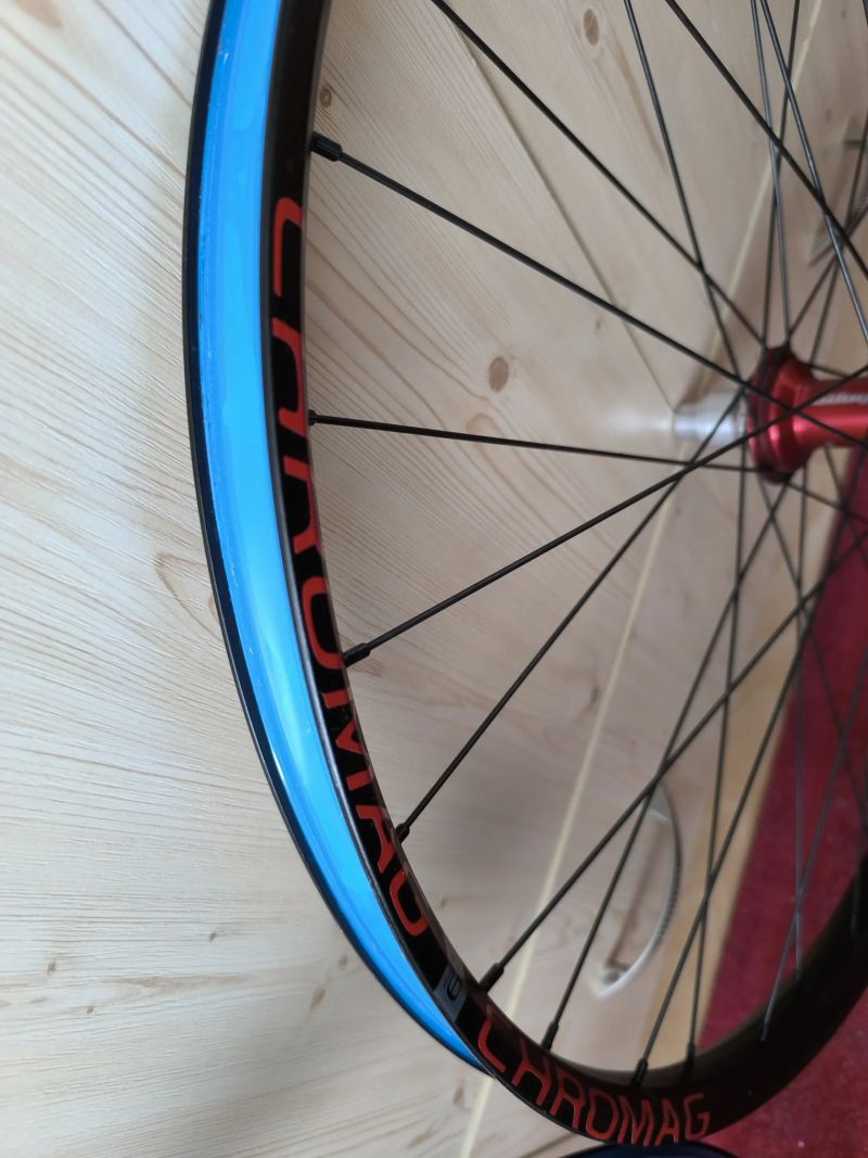 Výplety Chromag, náby Hope