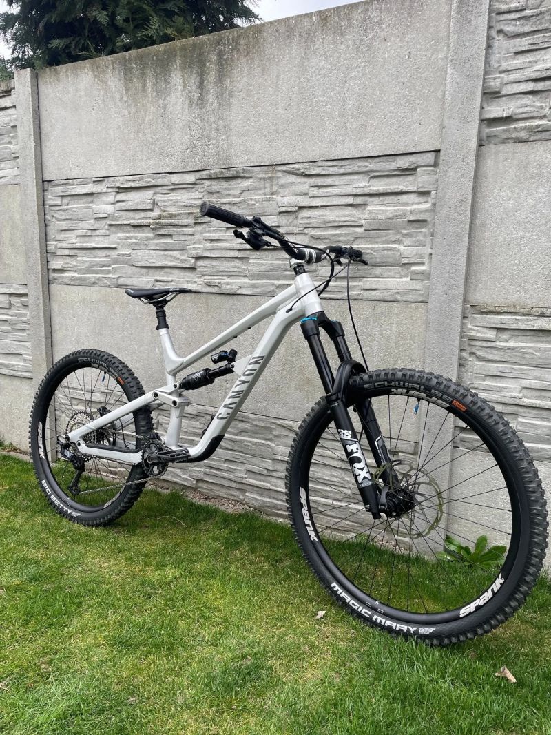 Canyon Torque 2024 (výplety SPANK)
