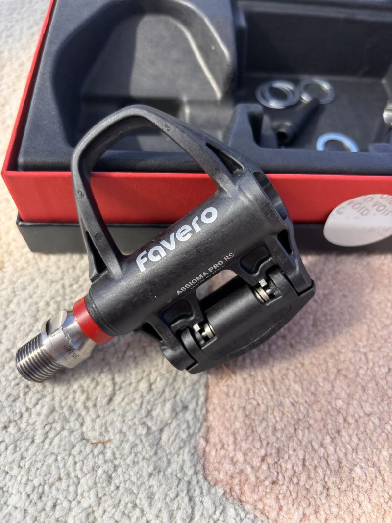 Favero assioma pro rs-1