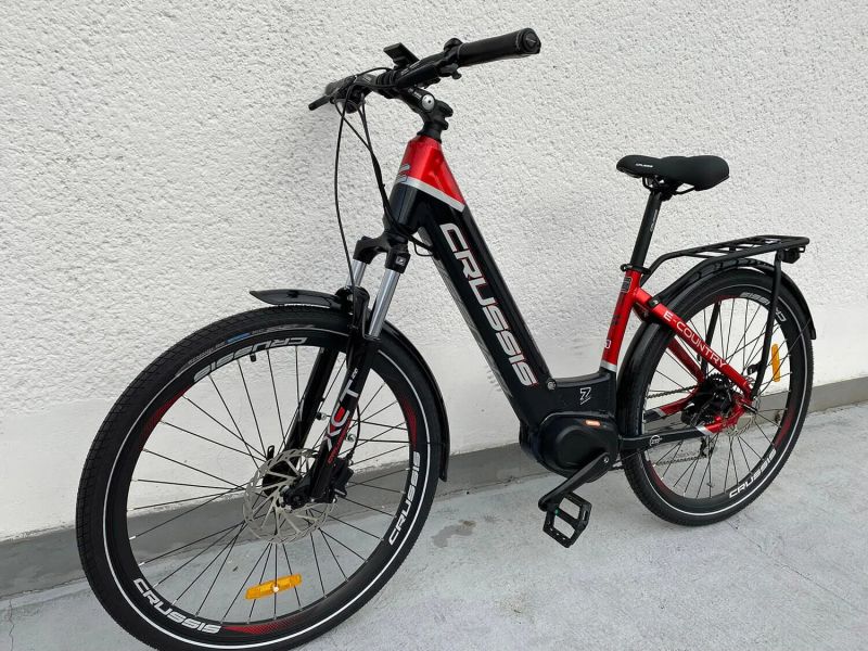 Městský Crussis E-Country, vel. M-17", 522wh