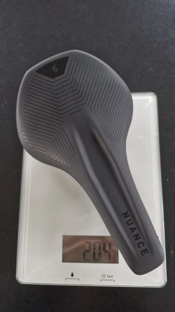 Karbonové sedlo Cube Natural Fit Nuance MTB SLT Carbon, 204 g