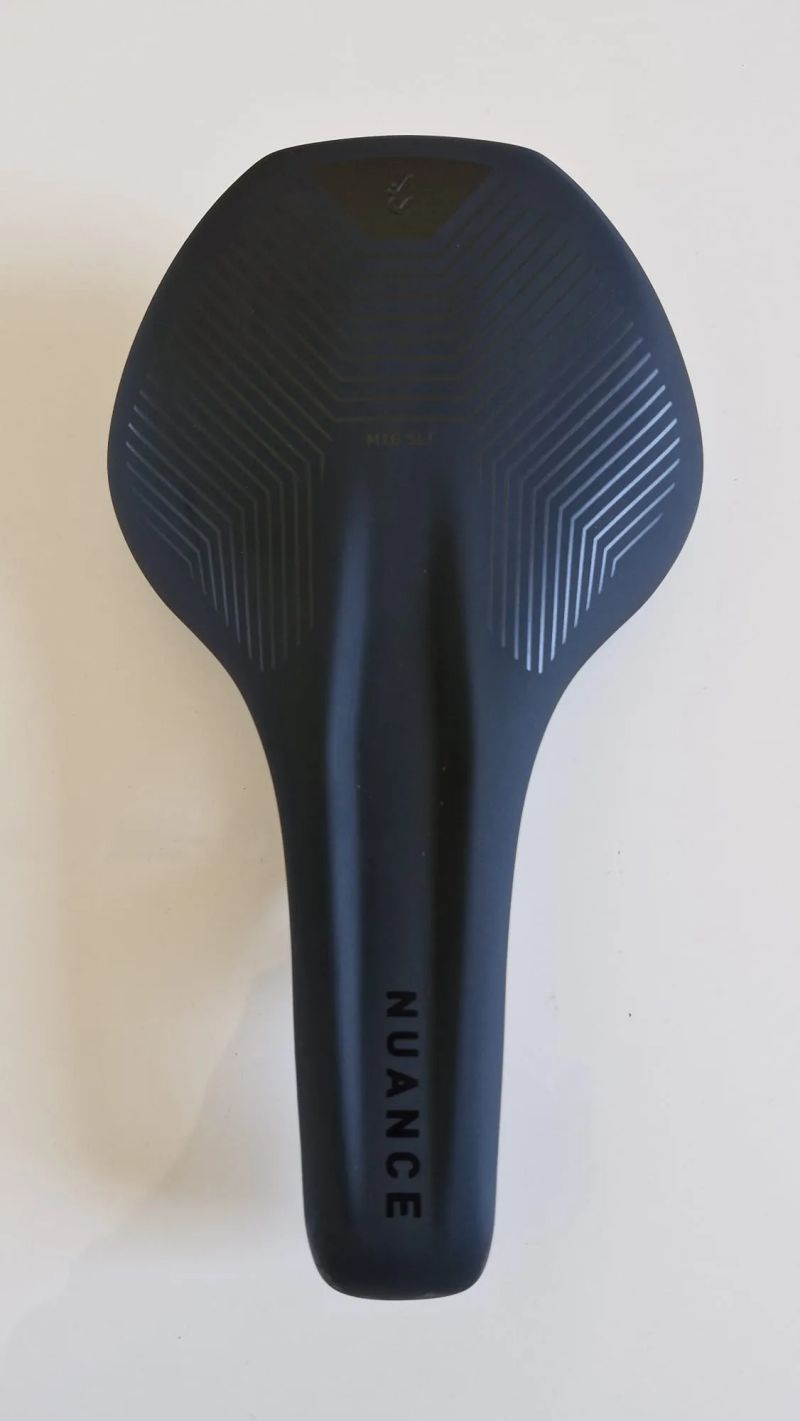 Karbonové sedlo Cube Natural Fit Nuance MTB SLT Carbon, 204 g