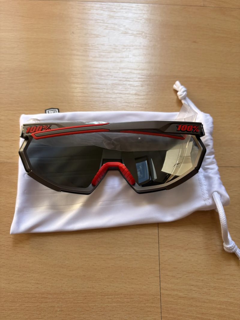 nové sluneční brýle 100% racetrap 3.0 Matte Gunmetal Mirror Lens