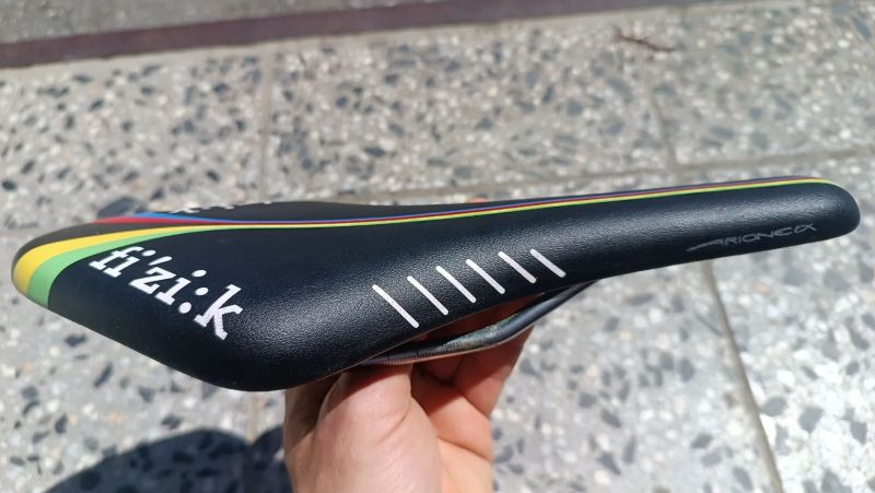Fizik Arione CX edice "World Champion"