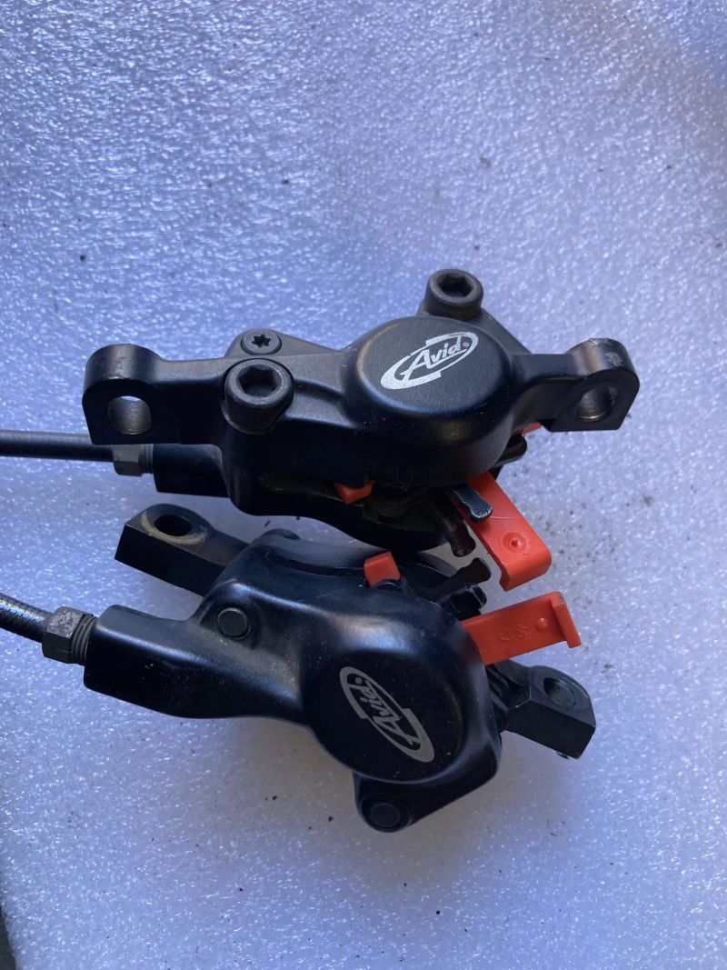 Brzdy Avid Juicy 3