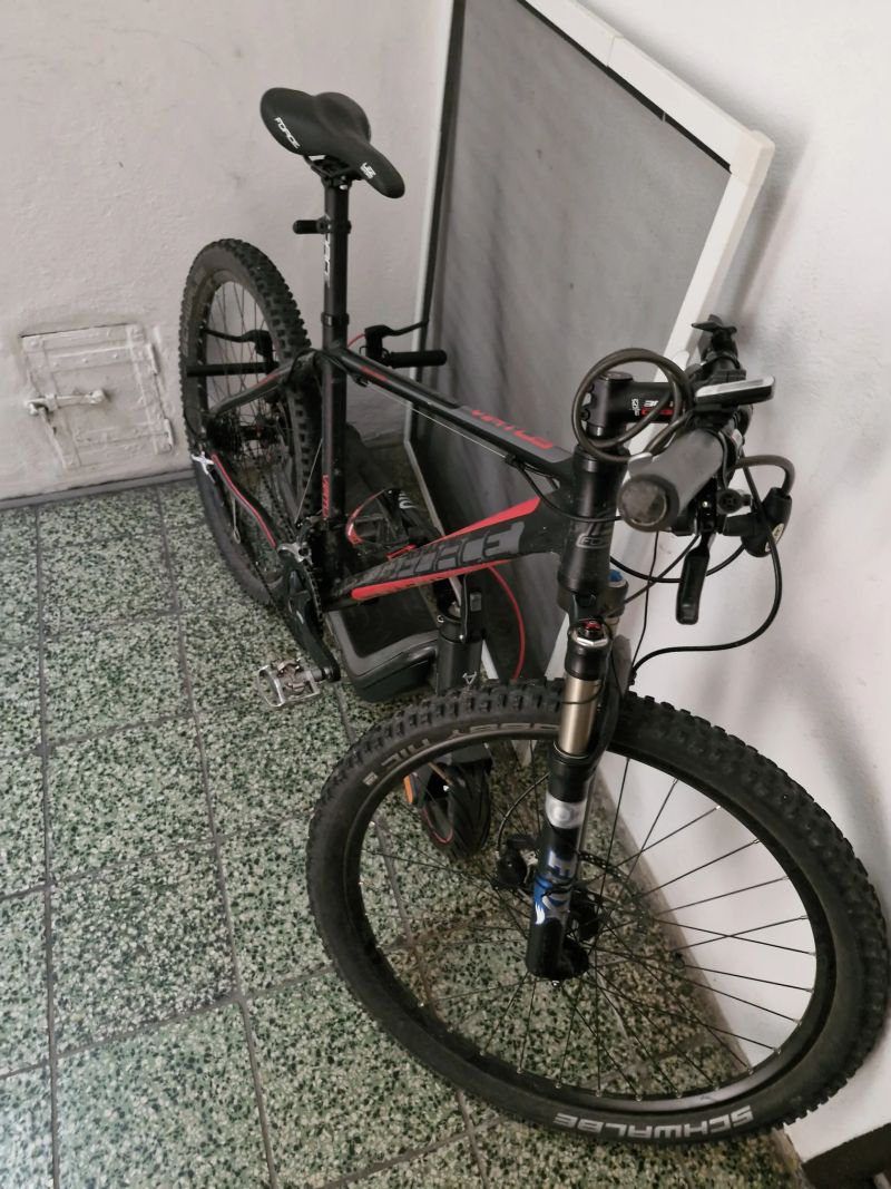 Horské kolo 26" - Shimano Deore XT, Fox 32