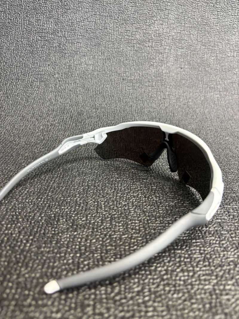 Oakley radar pitch - white 