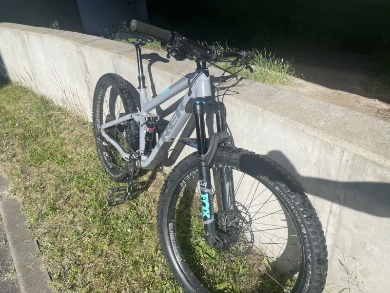 Trek Fuel Ex 8 WSD 2019, GX Eagle, FOX, vel. 17.5 (M/L)