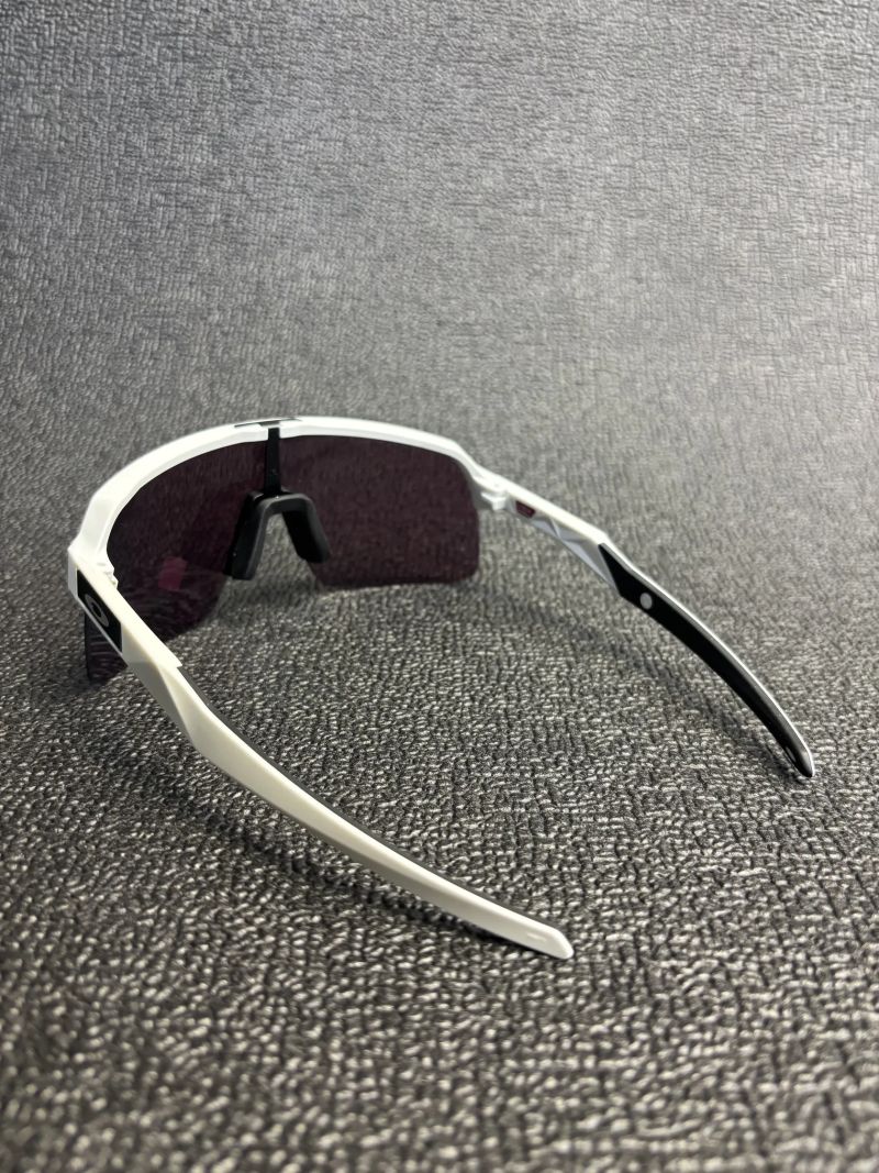 OAKLEY SUTRO LITE - white 