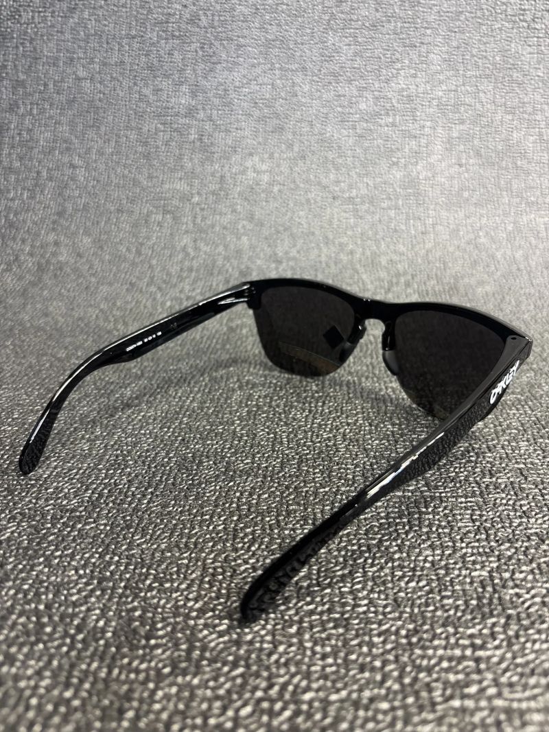 OAKLEY FROGSKINS LITE 