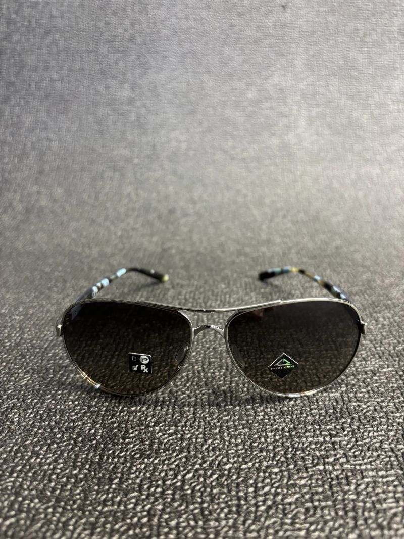 OAKLEY FEEDBACK 