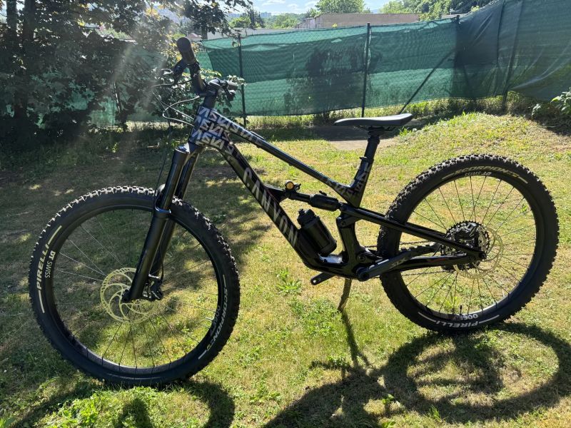 Canyon Spectral CF mullet custom