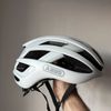 Cyklistická helma Abus Airbreaker Polar White Matt vel. Medium