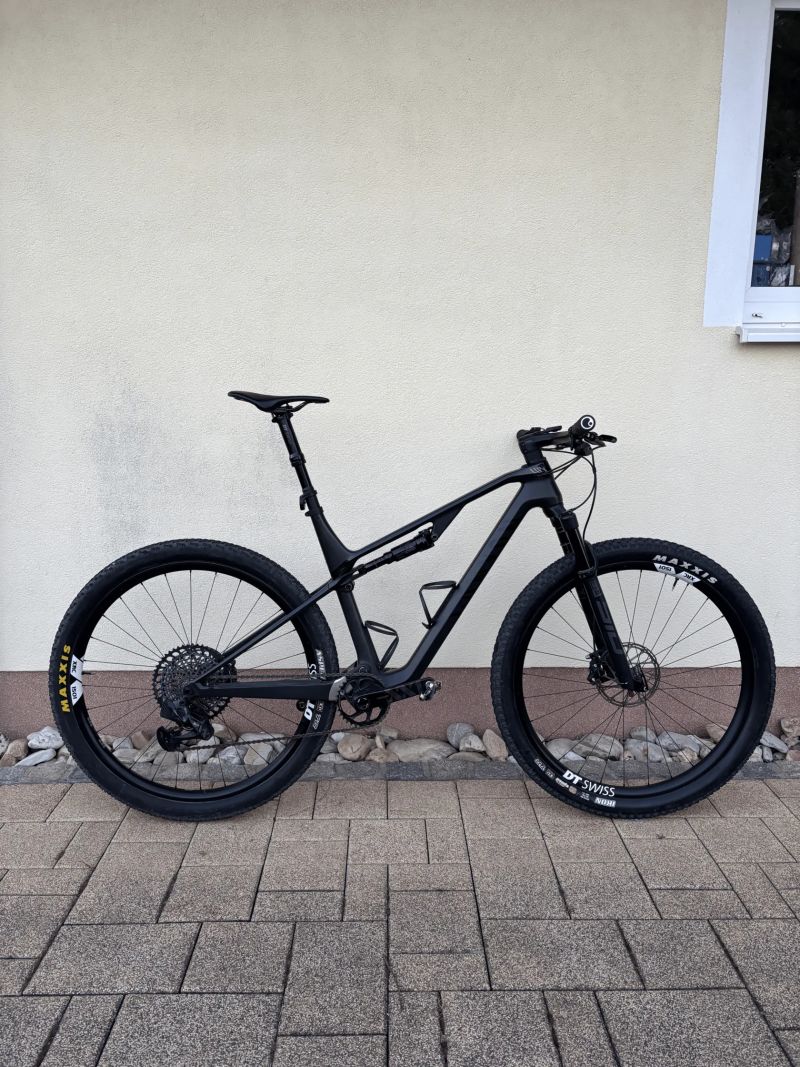 Canyon Lux CF SLX 