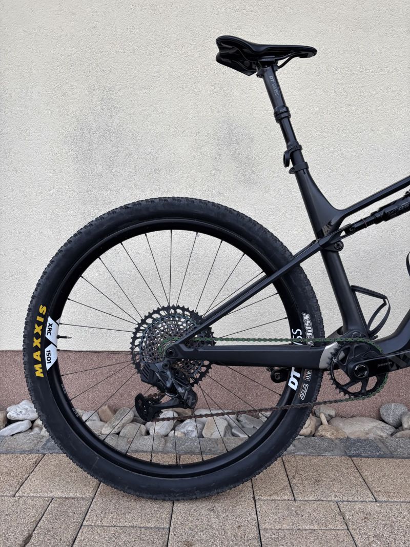 Canyon Lux CF SLX 