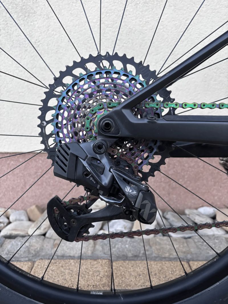 Canyon Lux CF SLX 