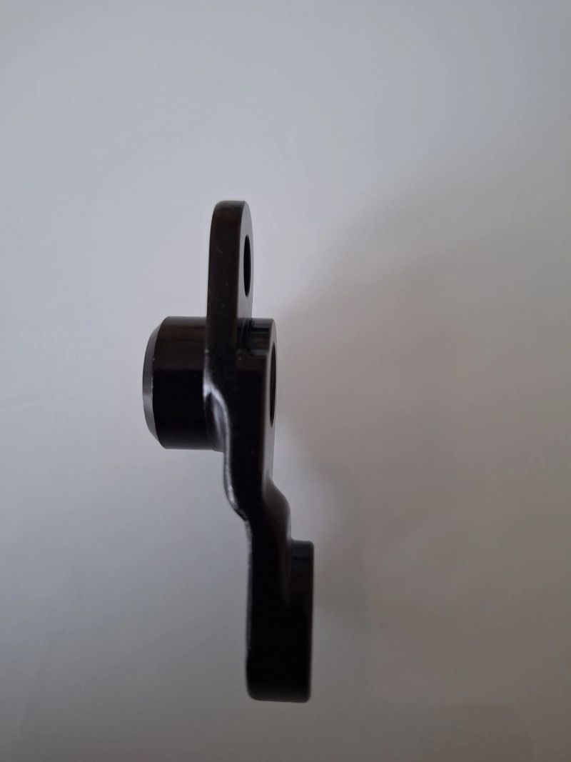 Patka rámu na kolo pro pevná osa, stoupání závitu 1.75 mm
