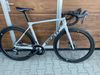 Silniční karbonové kolo Giant- Ultegra - M/L rám