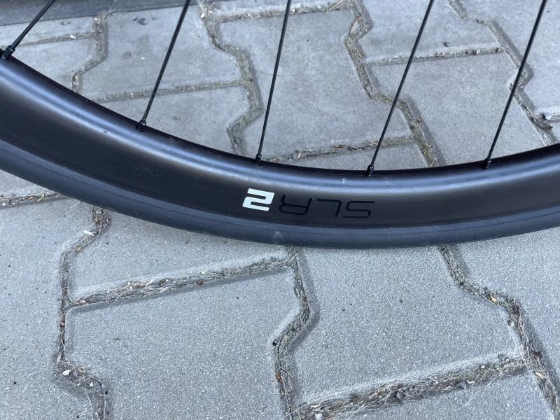 Silniční karbonové kolo Giant- Ultegra - M/L rám