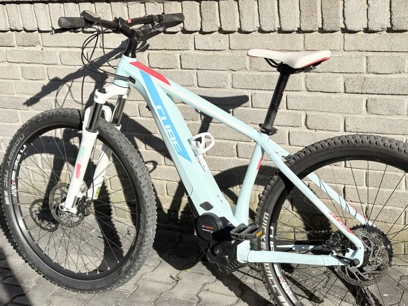 Cube Acces Hybrid EXC 500