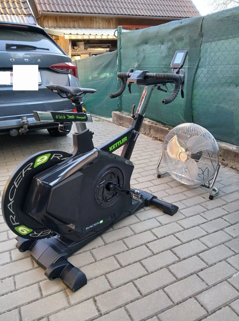 Kettler Racer 9, včetně příslušenství, cyklistický trenažér