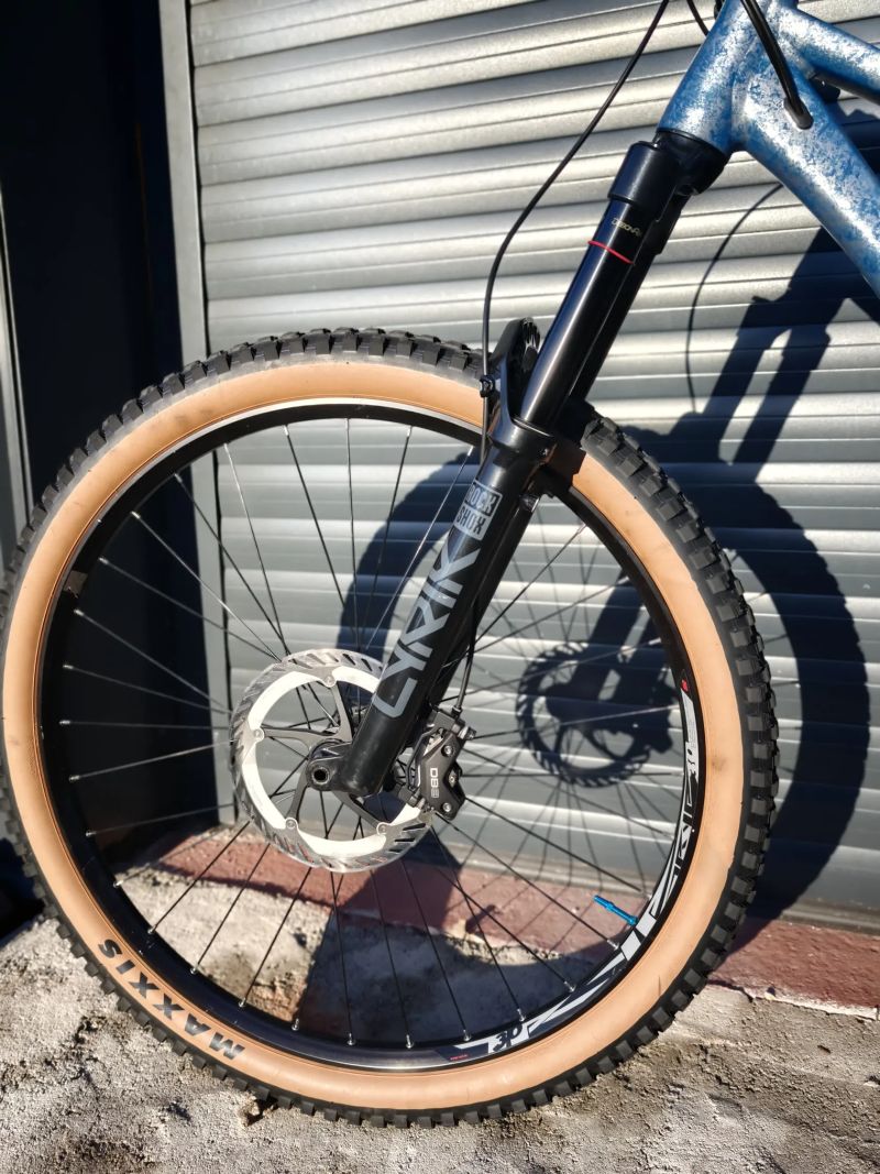 Qayron Spyro custom ht enduro 