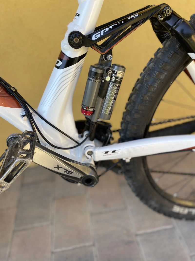 Scott Genius LT 710