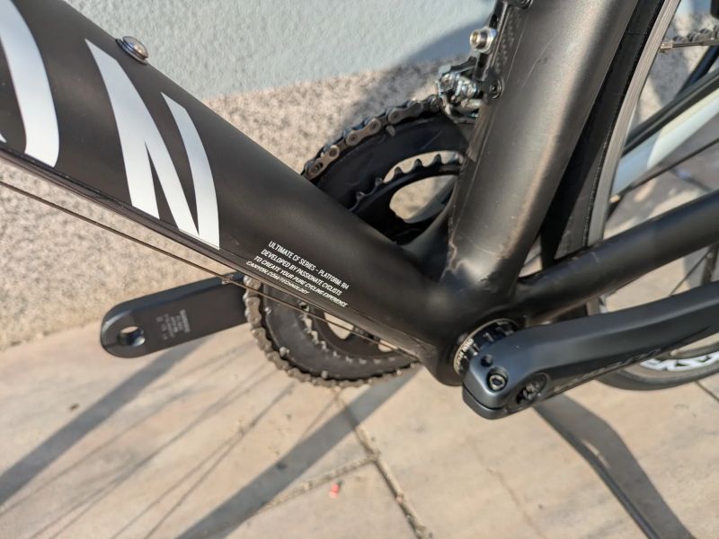 Karbonové silniční kolo Canyon Ultimate CF F10