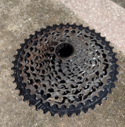 Kazeta SRAM XG-1271 Silver 12 rychl