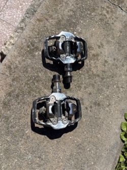 Pedály Shimano