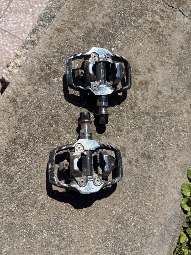 Pedály Shimano