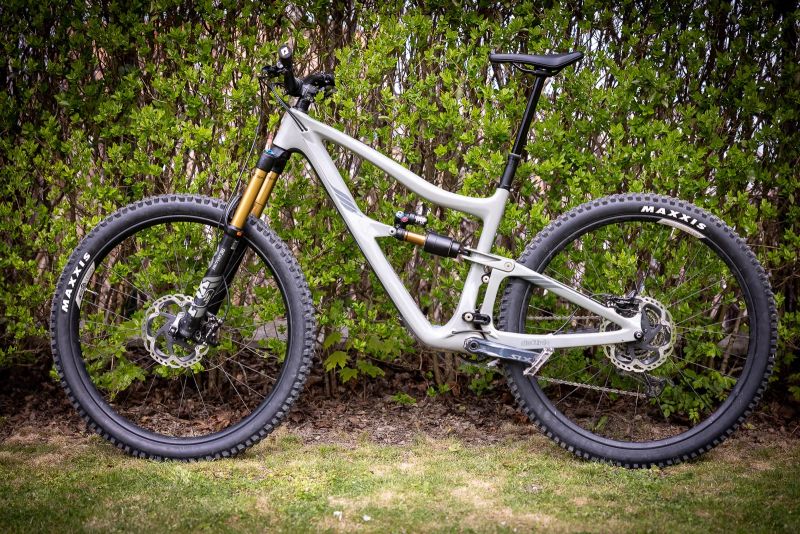 Ibis Ripmo V2 carbon