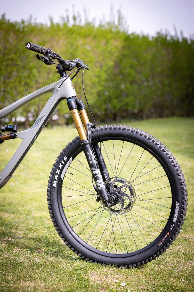 Ibis Ripmo V2 carbon