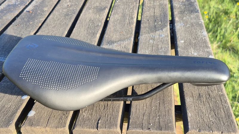 Syncros Tofino gravel sedlo