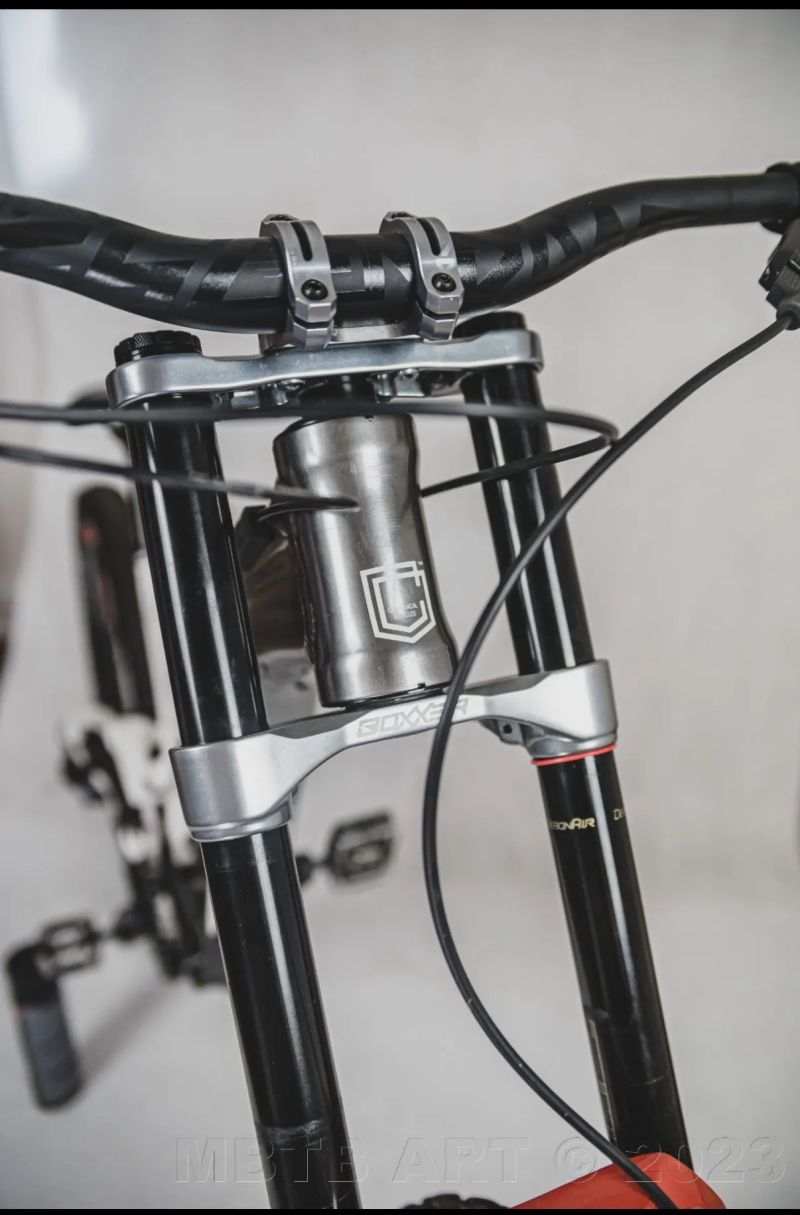 Commencal Supreme DH