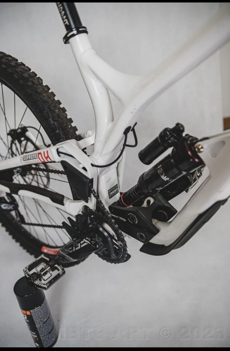 Commencal Supreme DH