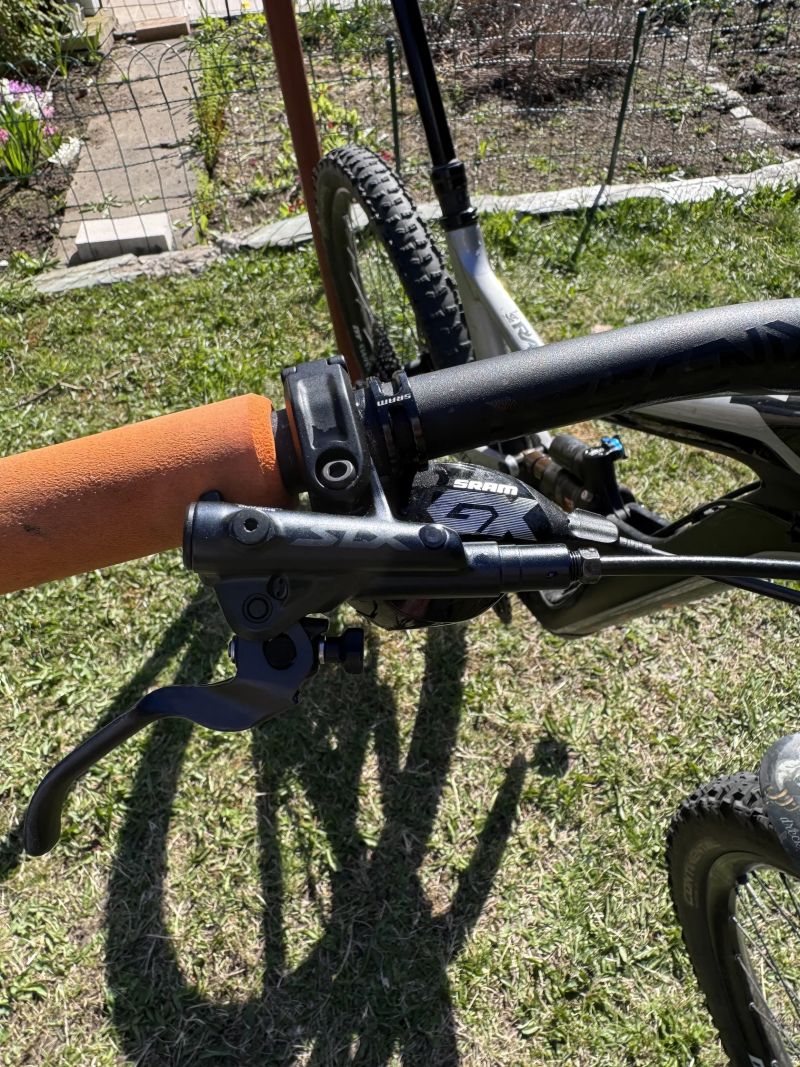 YT Industries Jeffsy CF Pro Race
