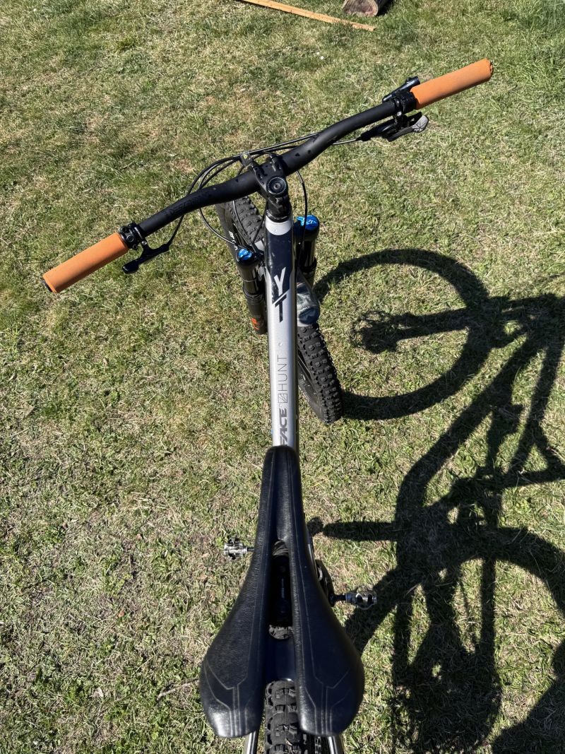 YT Industries Jeffsy CF Pro Race