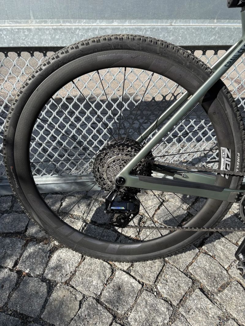 Canyon Grail CF SLX 8 AXS