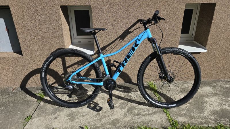 Trek Marlin 5 - 27“, r. 2021, vel. S