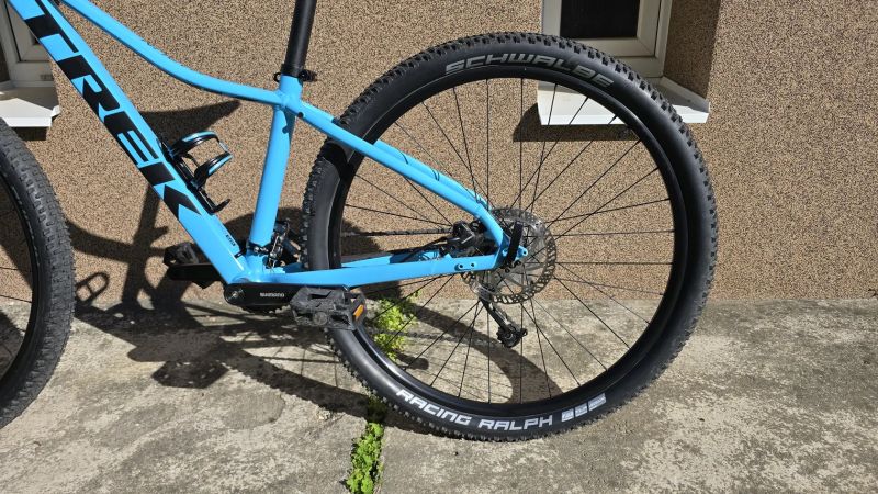 Trek Marlin 5 - 27“, r. 2021, vel. S