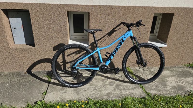 Trek Marlin 5 - 27“, r. 2021, vel. S