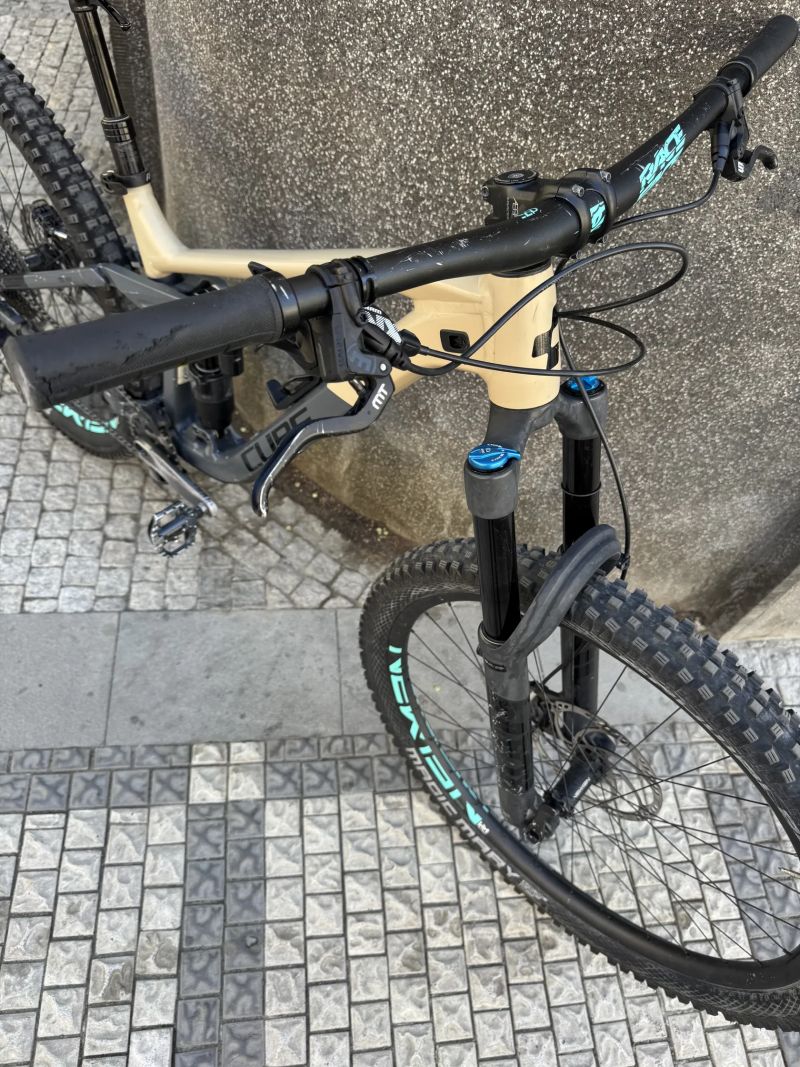 Cube Stereo 170 RACE, 29", Velikost L