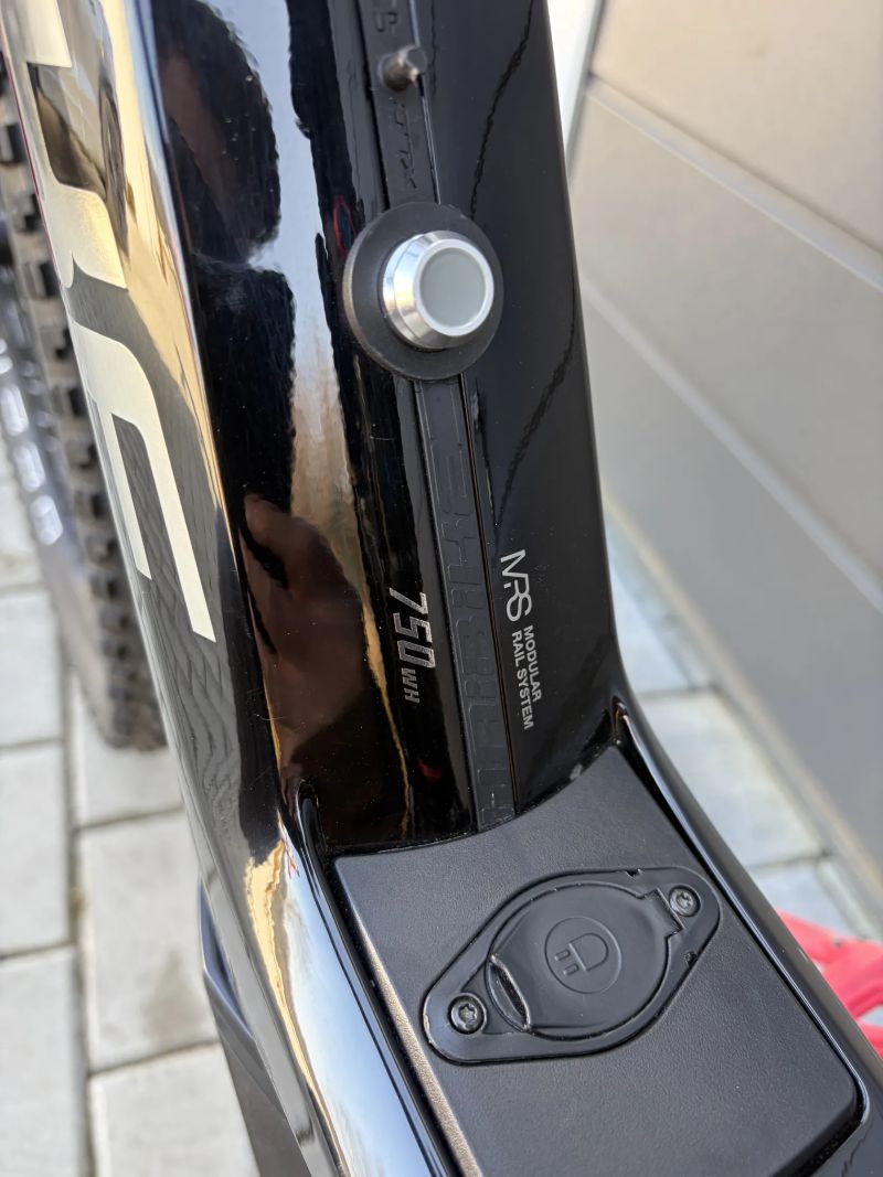 Haibike AllMtn Cf Se
