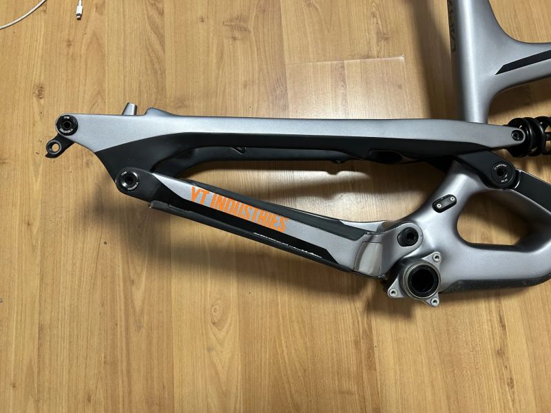 YT Capra cf pro race 29