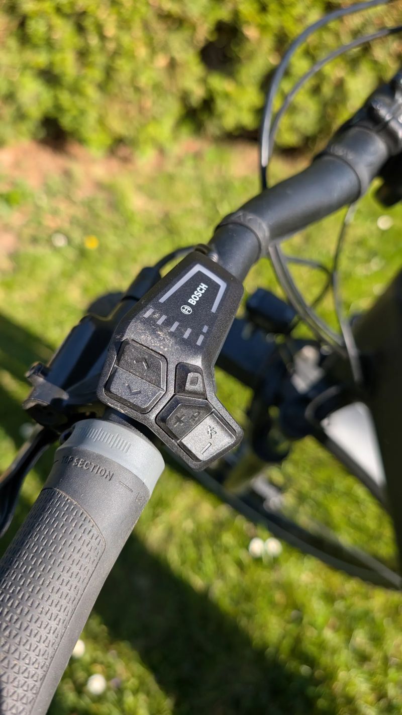 Cube Reaction Hybrid Performance 500