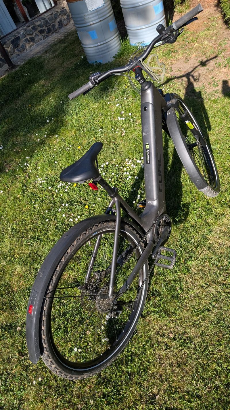 Cube Reaction Hybrid Performance 500