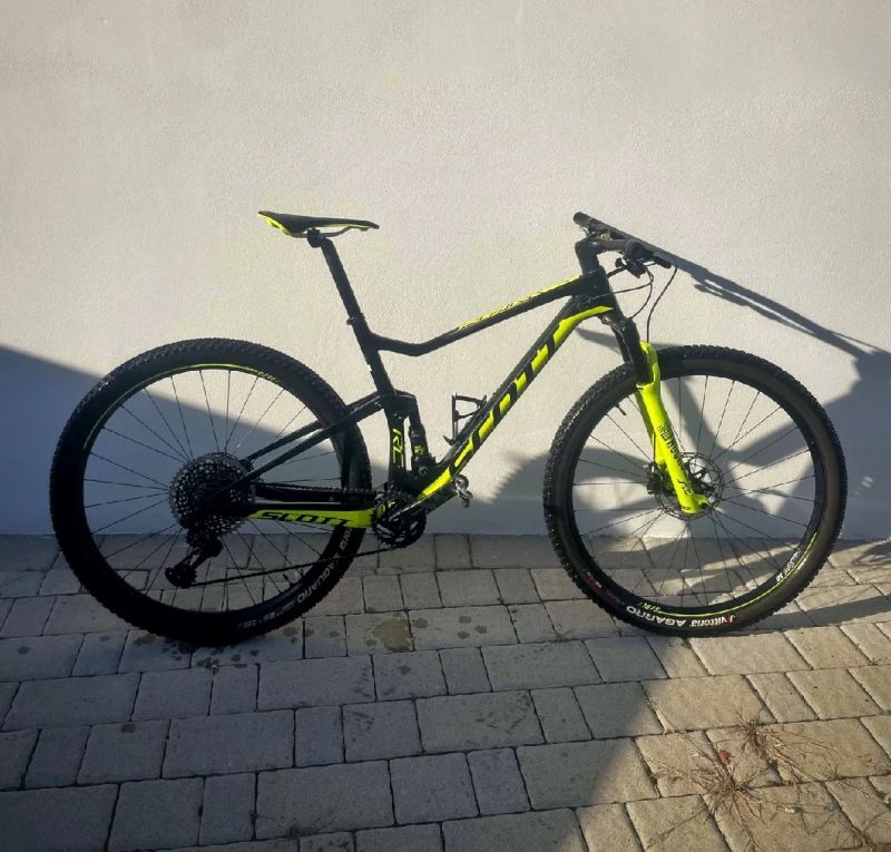 SCOTT Spark RC World Cup vel L